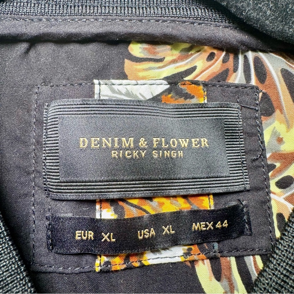 Denim & Flower by Ricky Singh Black Tiger Print Bomber Jacket – XL - Picture 3 of 10